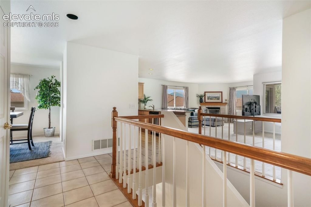 92 Luxury Lane, Colorado Springs, CO 80921 — photo 3