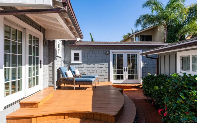 383 Westbourne St., San Diego, CA 92037