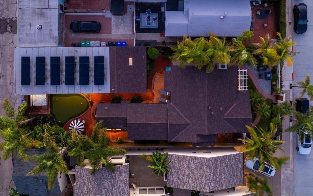 383 Westbourne St., San Diego, CA 92037