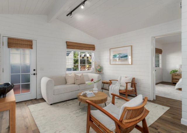 383 Westbourne St., San Diego, CA 92037