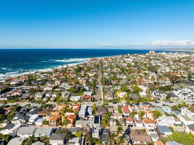 383 Westbourne St., San Diego, CA 92037