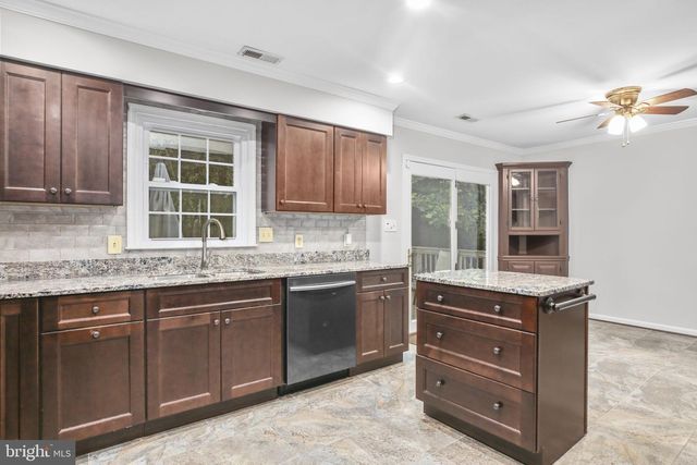 2409 HARPOON DR, Stafford, VA 22554