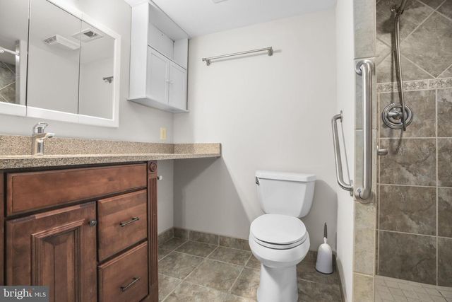 2409 HARPOON DR, Stafford, VA 22554