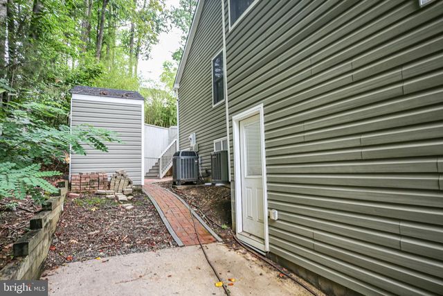 2409 HARPOON DR, Stafford, VA 22554