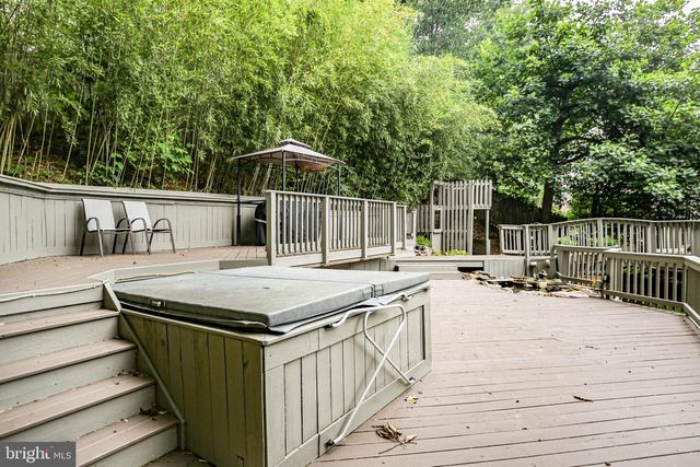 2409 HARPOON DR, Stafford, VA 22554