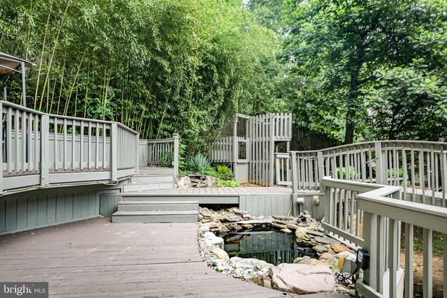 2409 HARPOON DR, Stafford, VA 22554