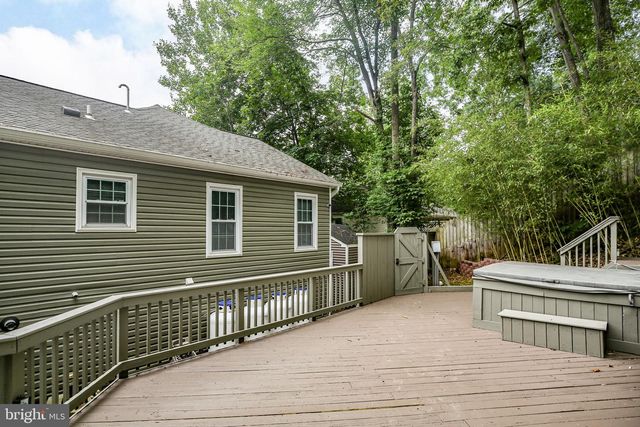 2409 HARPOON DR, Stafford, VA 22554