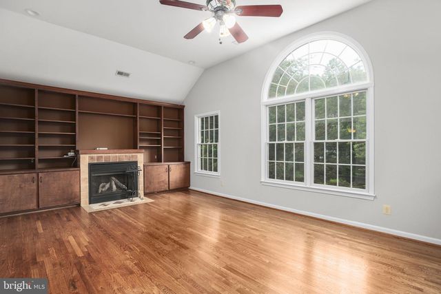 2409 HARPOON DR, Stafford, VA 22554