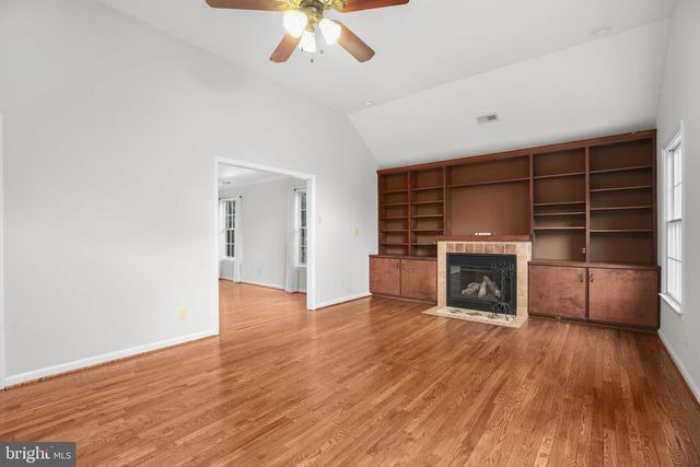 2409 HARPOON DR, Stafford, VA 22554