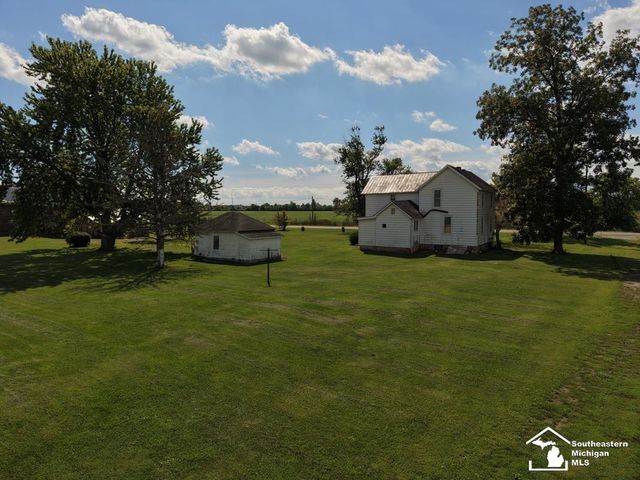 5634 W Dunbar Road, Raisinville Twp, MI 48161