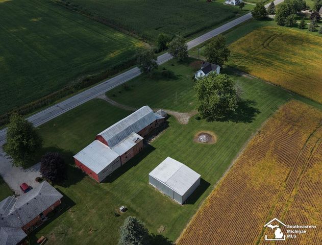 5634 W Dunbar Road, Raisinville Twp, MI 48161