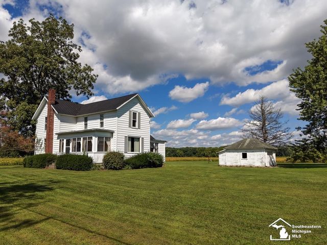 5634 W Dunbar Road, Raisinville Twp, MI 48161