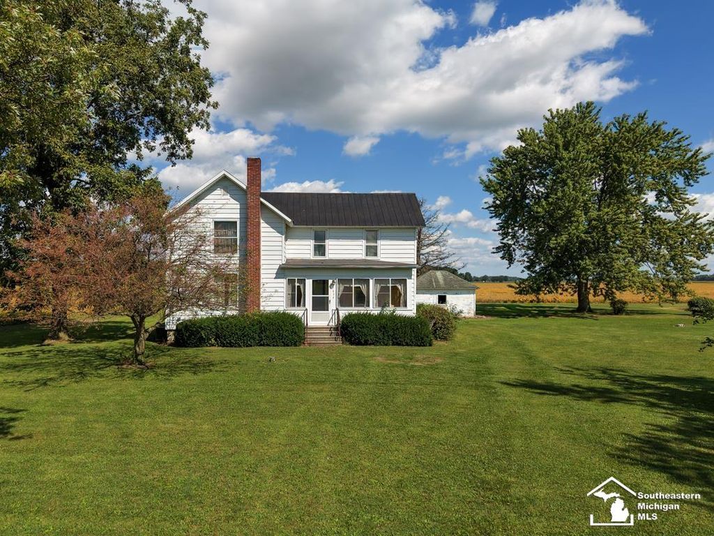 5634 W Dunbar Road, Raisinville Twp, MI 48161