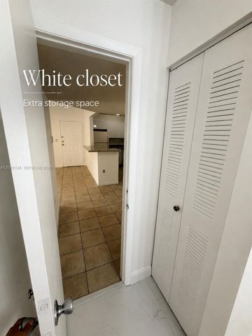 7160 NW 179th St 310, Hialeah, FL 33015