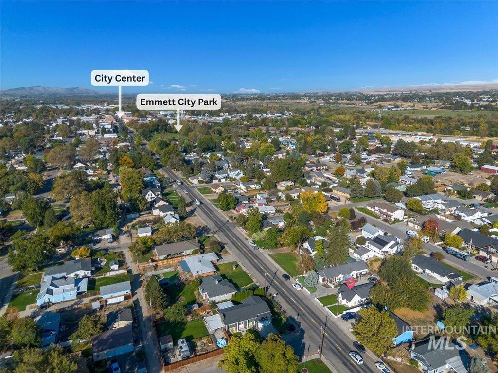 1014 E Main, Emmett, ID 83617 photo 3