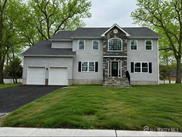 40 Ave I, Monroe, NJ 08831