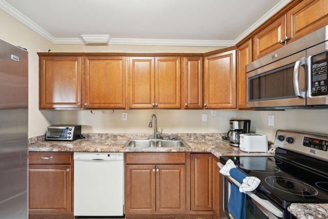 2700 Cameron Boulevard, Isle Of Palms, SC 29451