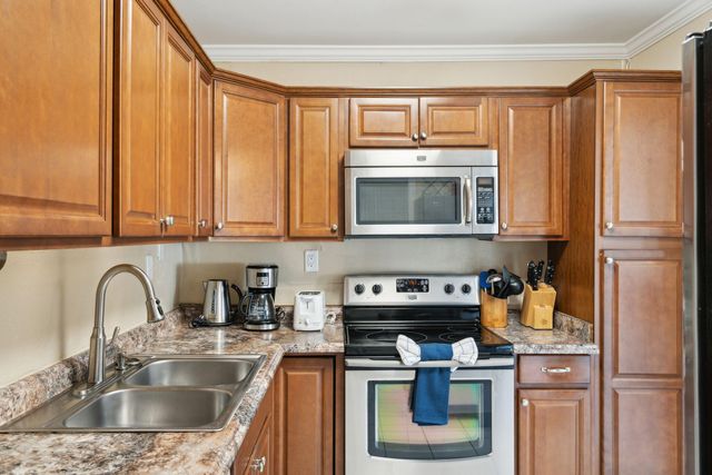 2700 Cameron Boulevard, Isle Of Palms, SC 29451