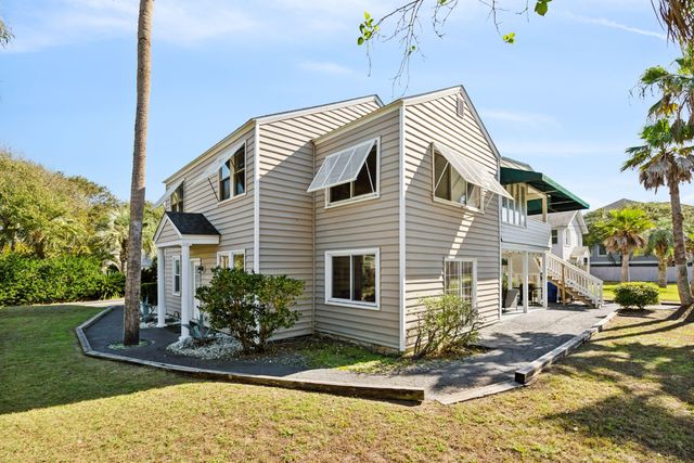2700 Cameron Boulevard, Isle Of Palms, SC 29451