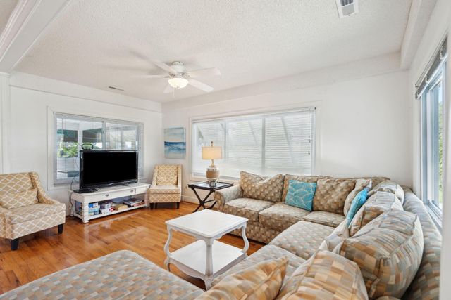 2700 Cameron Boulevard, Isle Of Palms, SC 29451