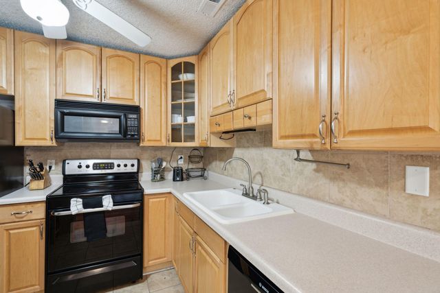 2700 Cameron Boulevard, Isle Of Palms, SC 29451