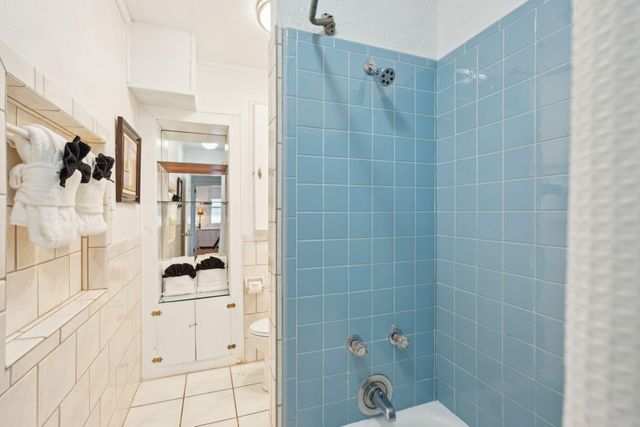 2700 Cameron Boulevard, Isle Of Palms, SC 29451