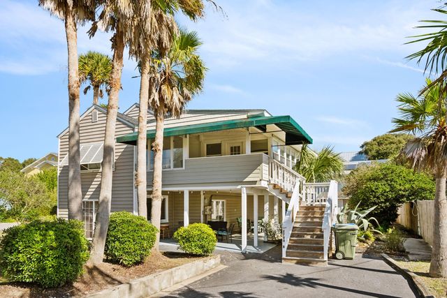 2700 Cameron Boulevard, Isle Of Palms, SC 29451
