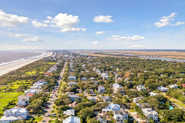 2700 Cameron Boulevard, Isle Of Palms, SC 29451