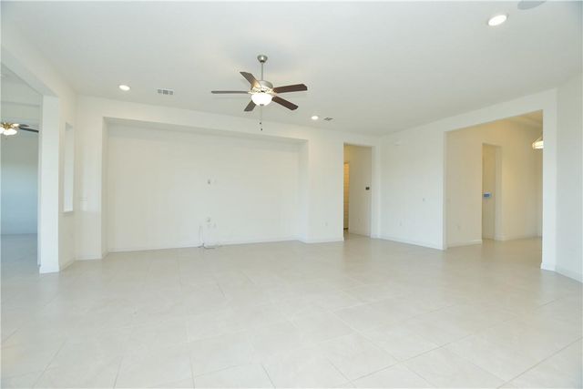 413 Maialina CV, Lakeway, TX 78738