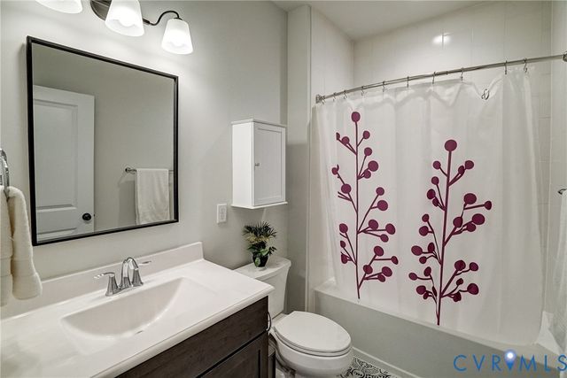 12387 S Readers Cir, Manakin Sabot, VA 23103