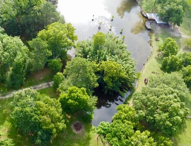 388 Grandstaff Dr, Hot Springs, AR 71913