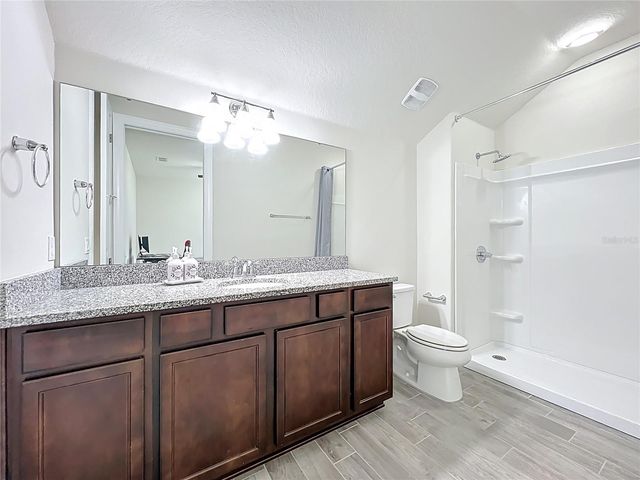 15084 CUDDY COURT, Orlando, FL 32820