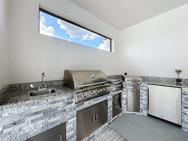 15084 CUDDY COURT, Orlando, FL 32820