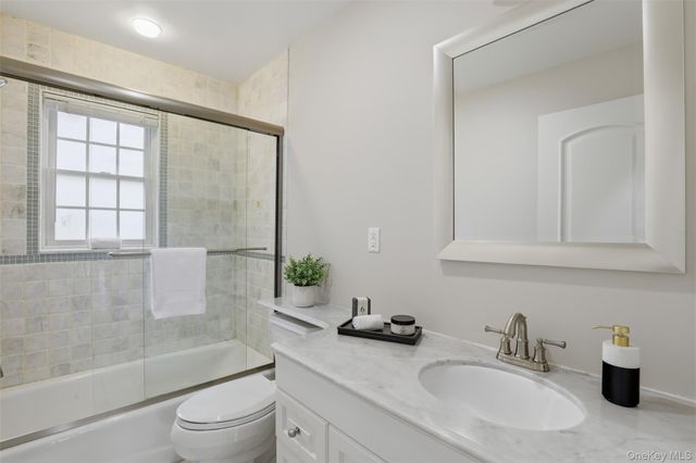8 E Clinton Avenue, Irvington, NY 10533