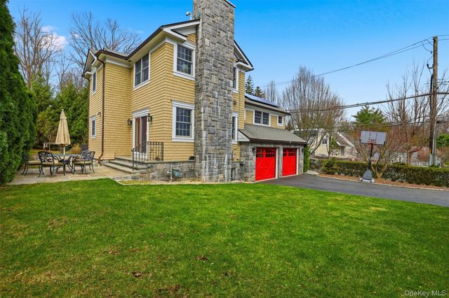 8 E Clinton Avenue, Irvington, NY 10533
