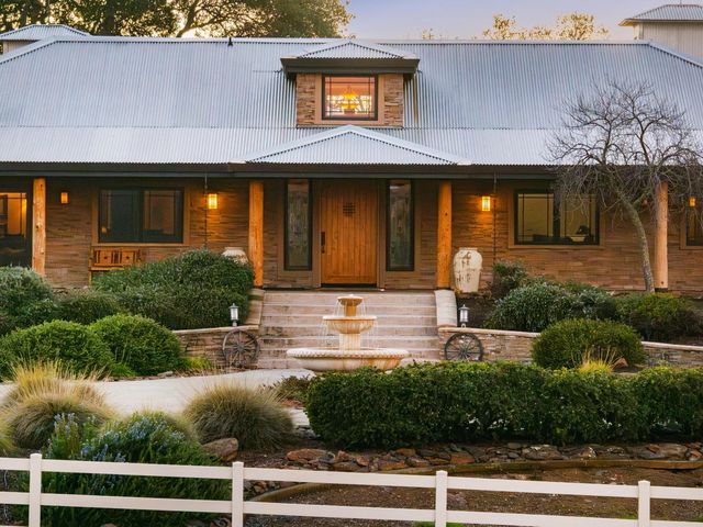 5630 Grazing Hill Rd, Shingle Springs, CA 95682