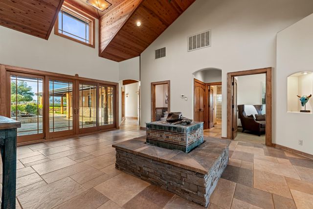 5630 Grazing Hill Rd, Shingle Springs, CA 95682