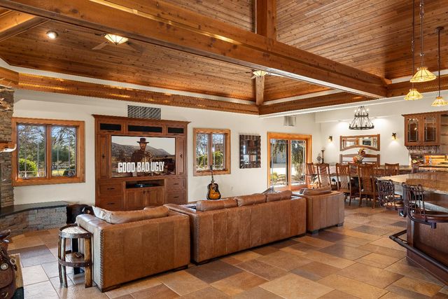 5630 Grazing Hill Rd, Shingle Springs, CA 95682