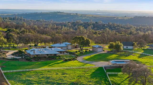 5630 Grazing Hill Rd, Shingle Springs, CA 95682