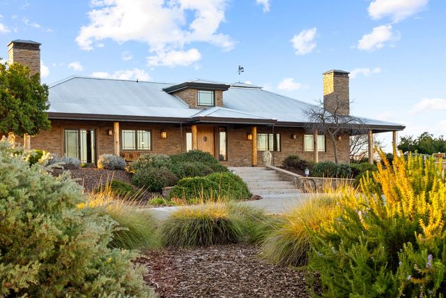 5630 Grazing Hill Rd, Shingle Springs, CA 95682