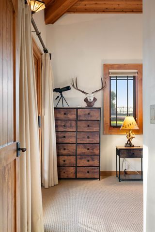 5630 Grazing Hill Rd, Shingle Springs, CA 95682