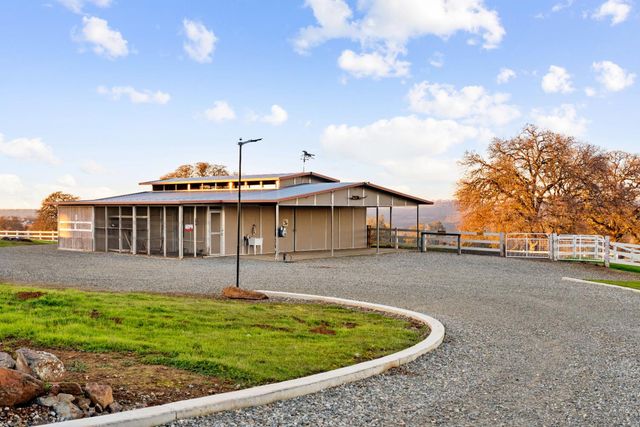 5630 Grazing Hill Rd, Shingle Springs, CA 95682