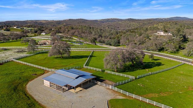 5630 Grazing Hill Rd, Shingle Springs, CA 95682
