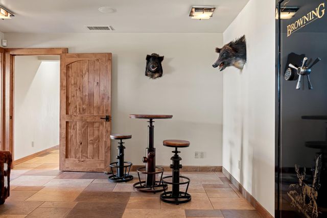 5630 Grazing Hill Rd, Shingle Springs, CA 95682