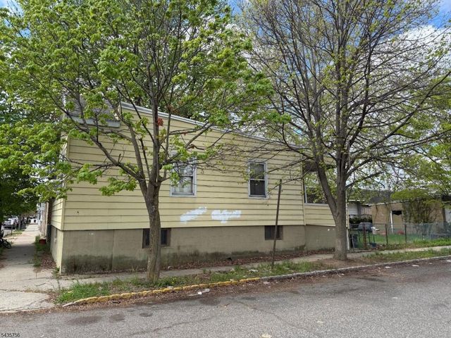 37 Columbus St, Bloomfield Twp., NJ 07003