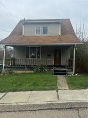 1501 Stewart Street, New Kensington, PA 15068