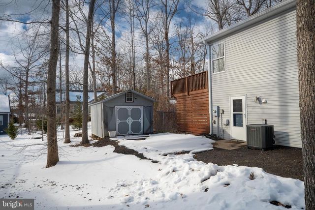 4207 LAKEVIEW PKWY, Locust Grove, VA 22508