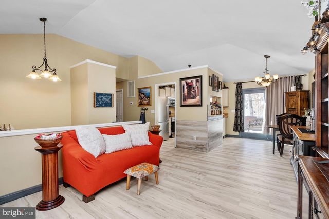 4207 LAKEVIEW PKWY, Locust Grove, VA 22508