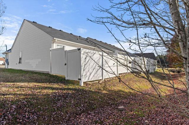 707 Erie Ct, Smyrna, TN 37167