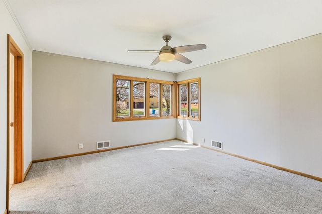 501 Drillane Road, Hopkins, MN 55305